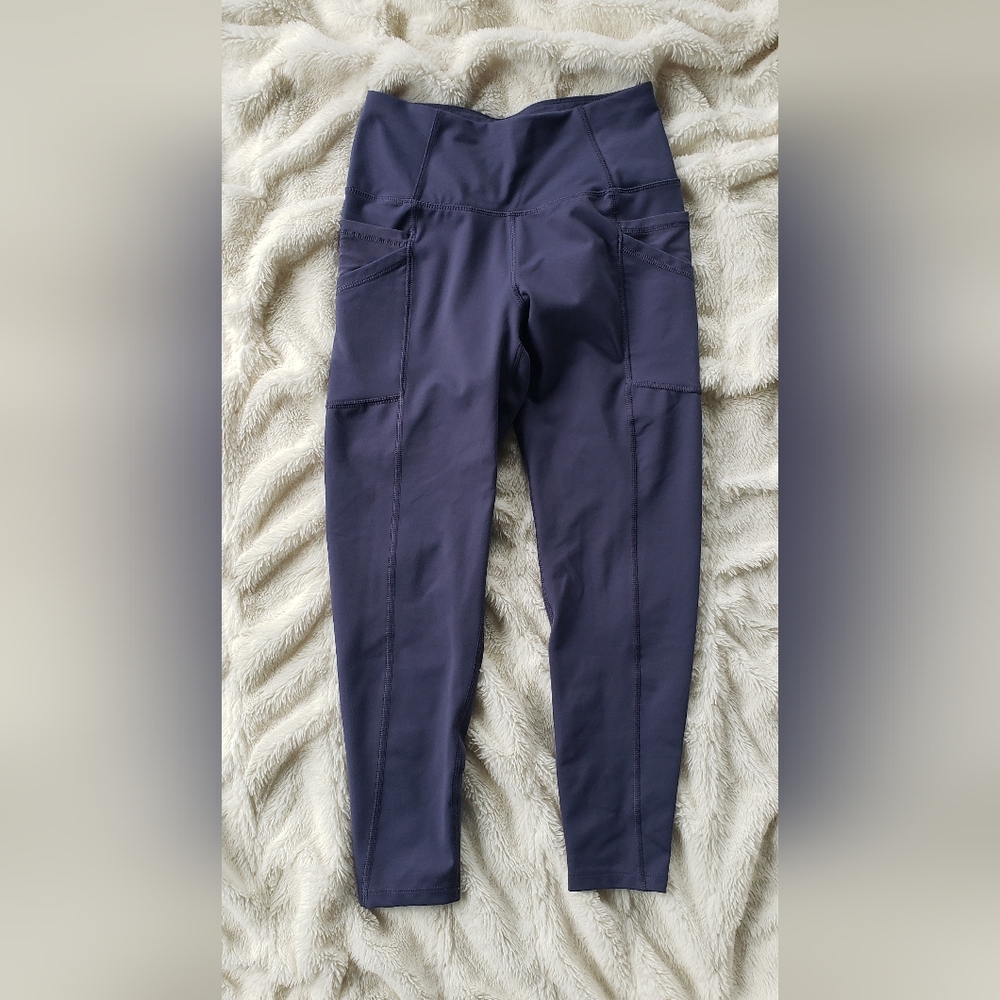 Apana Size small  blue workout pants with pockets